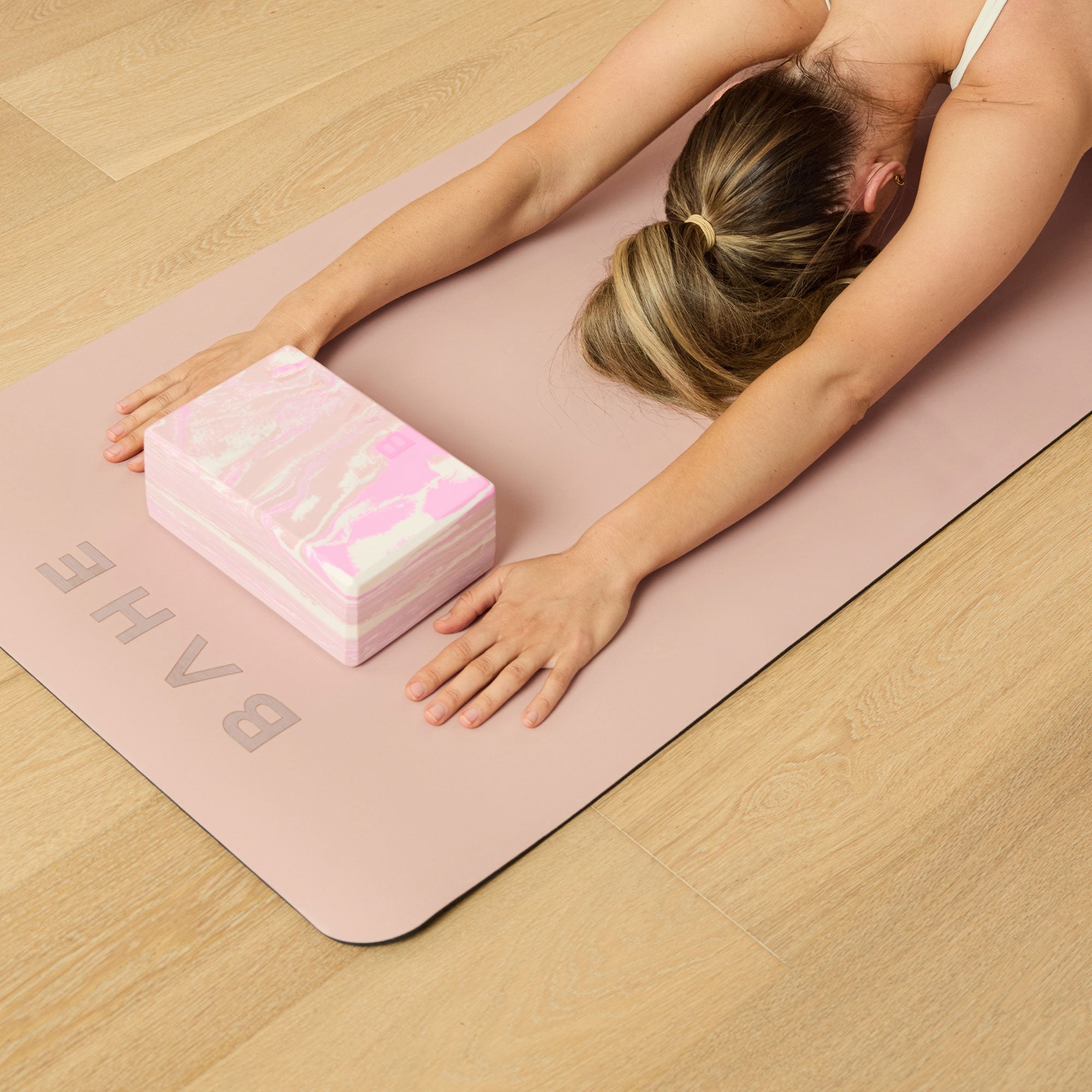 BLOC DE YOGA EN MARBRE MAUVE